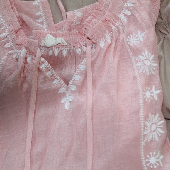 Boho Beachy Top - Picture 1 of 3